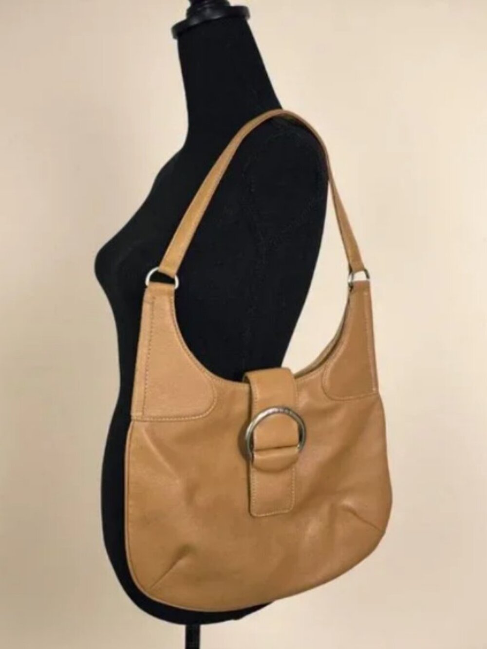 Vintage GUESS Y2K Hobo Shoulder Bag Camel Silver Ring Hardware